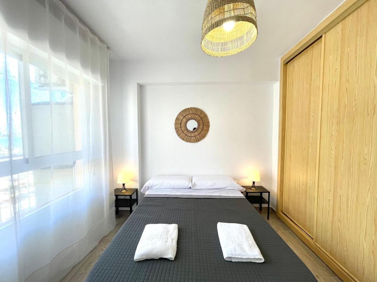 Appartement Nuevo, A 50 Metros De La Playa Y Con Vistas Al Mar
